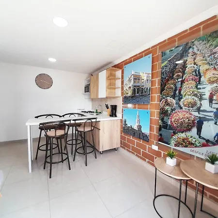 Precioso apartamento en Medellín con parqueadero gratis laure Exterior foto